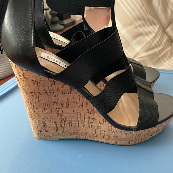 Steve Madden Wedges size 10 - Picture 2 of 7